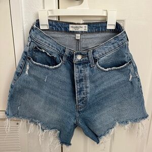 Abercrombie & Fitch The Dad Short High Rise Shorts
